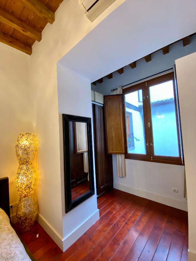 Duplex Toledo Catedral Con Parking Gratis Lägenhet Exteriör bild
