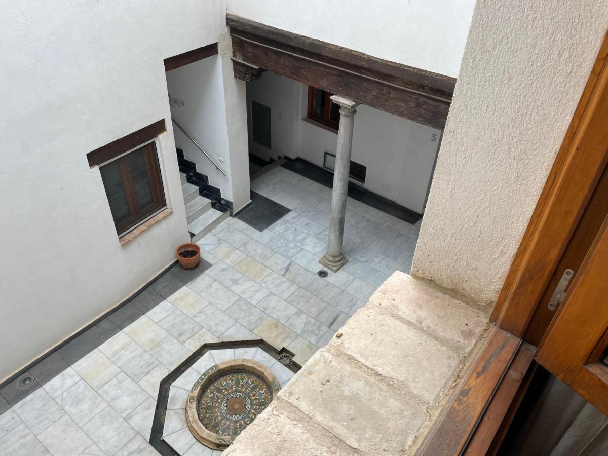 Duplex Toledo Catedral Con Parking Gratis Lägenhet Exteriör bild